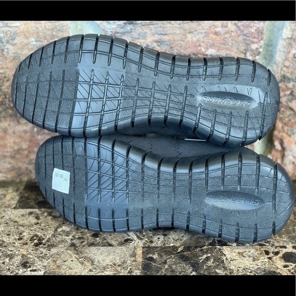 NEW Skechers Overhaul - Landhedge Training sneaker - Picture 6 of 11